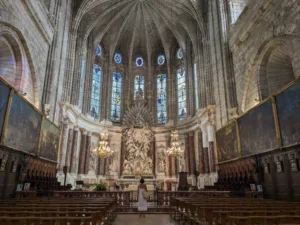 Béziers cathedral inside